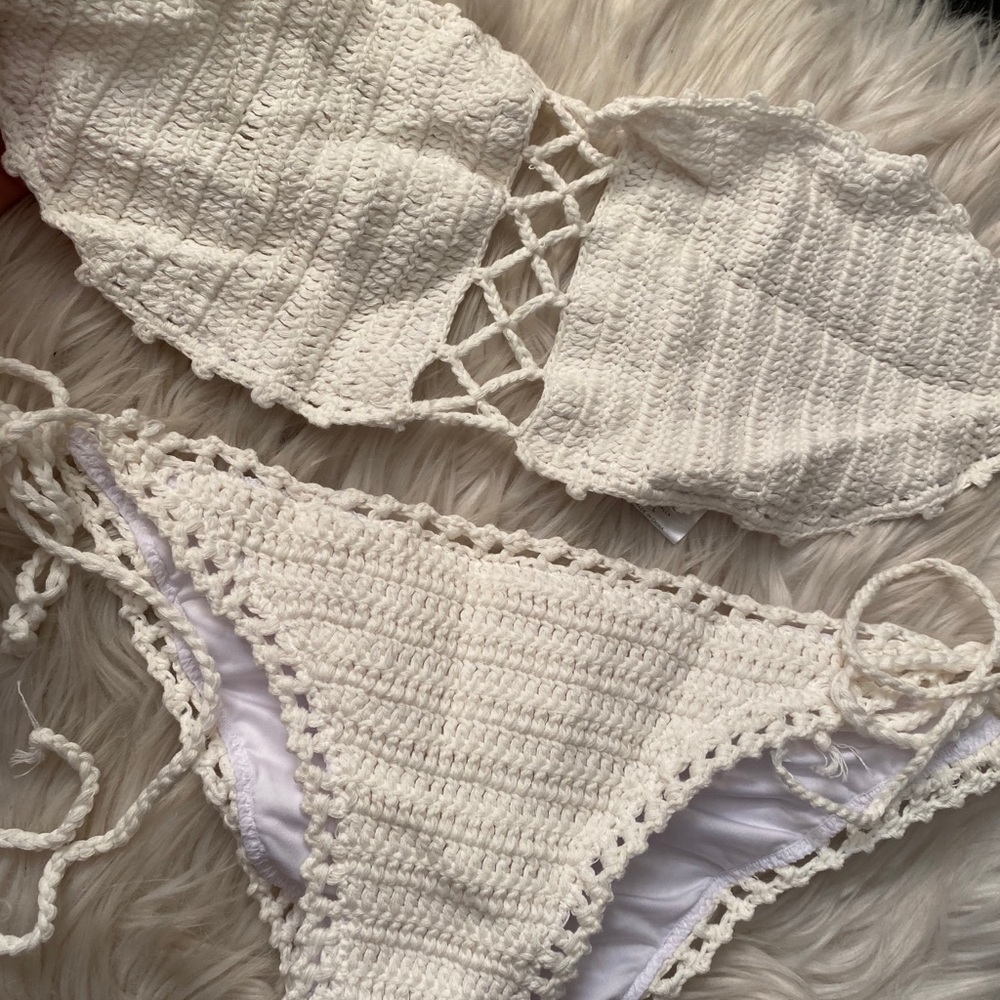 Knit bikini